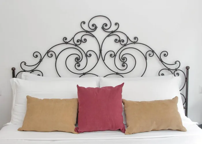 Welcome In Vatican Vista With Balcony Apartament *